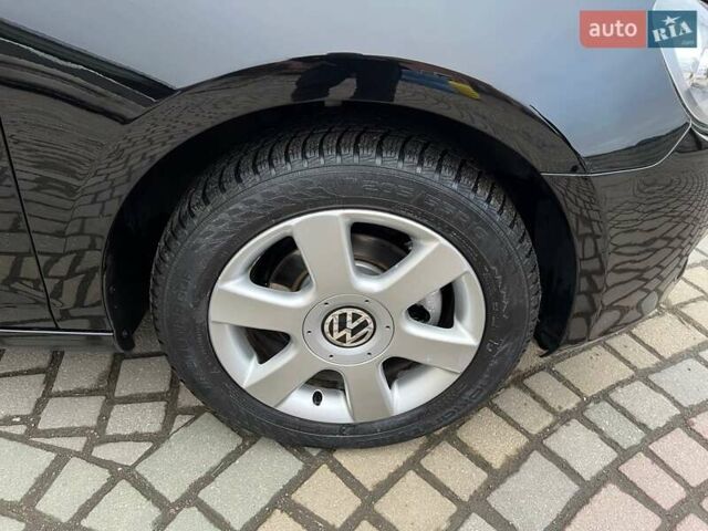 Черный Фольксваген Гольф, объемом двигателя 1.4 л и пробегом 204 тыс. км за 6900 $, фото 21 на Automoto.ua