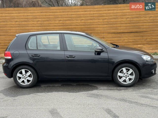 Чорний Фольксваген Гольф, об'ємом двигуна 1.39 л та пробігом 219 тис. км за 5750 $, фото 4 на Automoto.ua