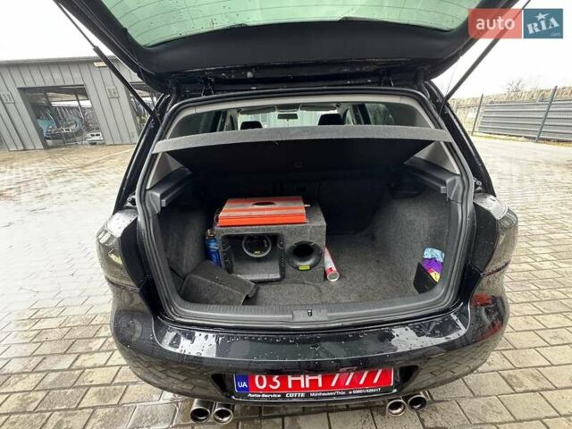 Черный Фольксваген Гольф, объемом двигателя 1.39 л и пробегом 235 тыс. км за 6999 $, фото 12 на Automoto.ua