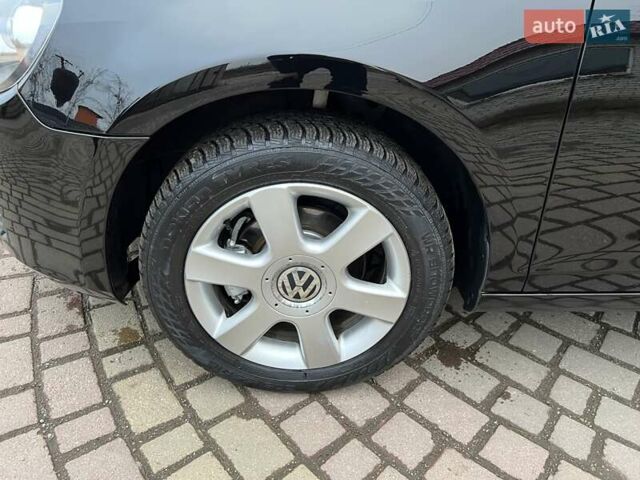 Черный Фольксваген Гольф, объемом двигателя 1.4 л и пробегом 204 тыс. км за 6900 $, фото 18 на Automoto.ua