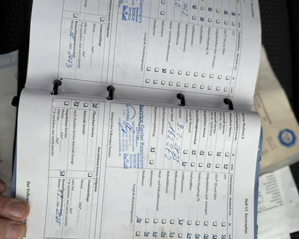 Черный Фольксваген Гольф, объемом двигателя 1.6 л и пробегом 194 тыс. км за 8800 $, фото 39 на Automoto.ua