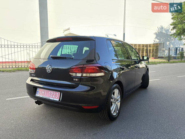 Чорний Фольксваген Гольф, об'ємом двигуна 1.39 л та пробігом 208 тис. км за 7200 $, фото 7 на Automoto.ua
