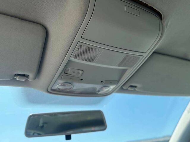 Черный Фольксваген Гольф, объемом двигателя 1.6 л и пробегом 194 тыс. км за 7300 $, фото 19 на Automoto.ua