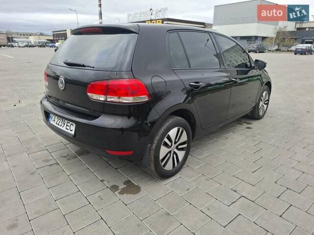 Чорний Фольксваген Гольф, об'ємом двигуна 1.39 л та пробігом 209 тис. км за 7400 $, фото 4 на Automoto.ua