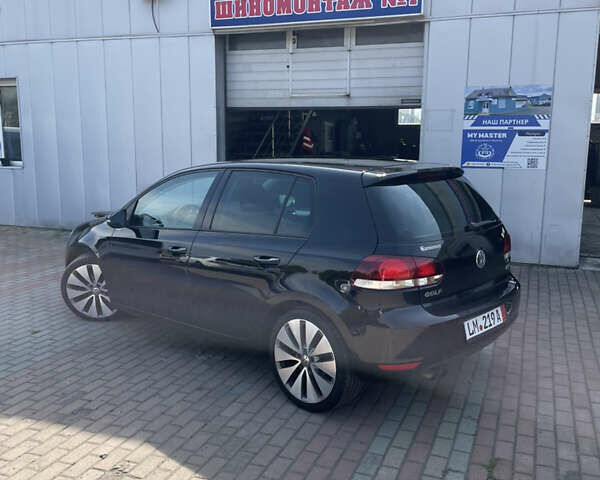 Чорний Фольксваген Гольф, об'ємом двигуна 1.39 л та пробігом 208 тис. км за 7900 $, фото 8 на Automoto.ua