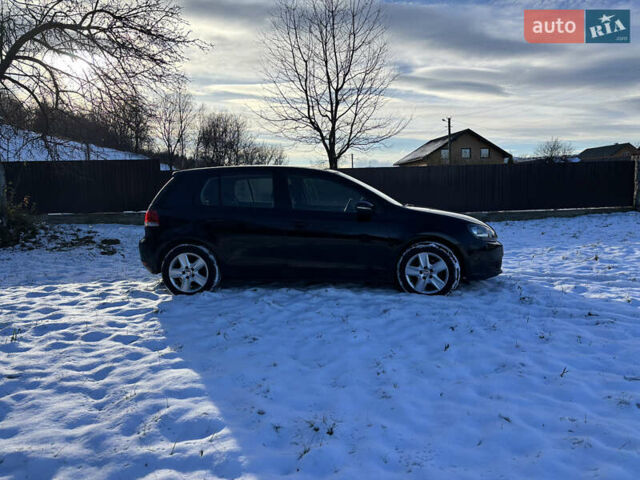 Черный Фольксваген Гольф, объемом двигателя 1.6 л и пробегом 250 тыс. км за 7150 $, фото 5 на Automoto.ua