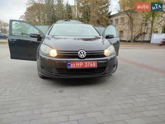 Черный Фольксваген Гольф, объемом двигателя 1.4 л и пробегом 228 тыс. км за 6800 $, фото 5 на Automoto.ua