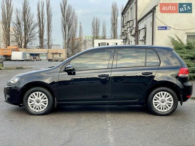 Черный Фольксваген Гольф, объемом двигателя 1.6 л и пробегом 247 тыс. км за 7950 $, фото 16 на Automoto.ua