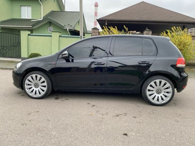 Черный Фольксваген Гольф, объемом двигателя 1.4 л и пробегом 243 тыс. км за 5850 $, фото 5 на Automoto.ua