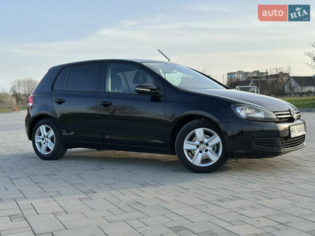 Черный Фольксваген Гольф, объемом двигателя 1.4 л и пробегом 310 тыс. км за 5700 $, фото 1 на Automoto.ua
