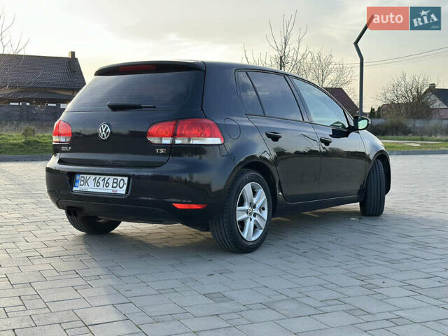 Черный Фольксваген Гольф, объемом двигателя 1.4 л и пробегом 310 тыс. км за 5700 $, фото 3 на Automoto.ua