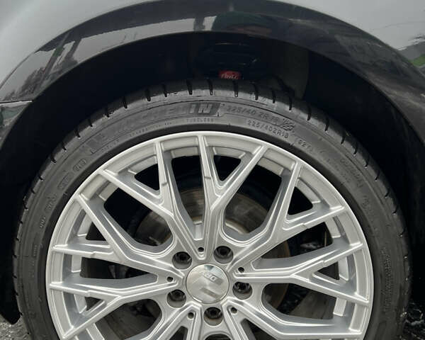 Черный Фольксваген Гольф, объемом двигателя 1.6 л и пробегом 199 тыс. км за 8500 $, фото 31 на Automoto.ua