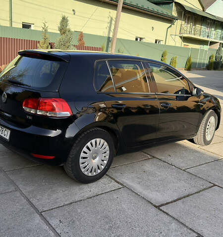 Чорний Фольксваген Гольф, об'ємом двигуна 1.39 л та пробігом 205 тис. км за 7500 $, фото 5 на Automoto.ua