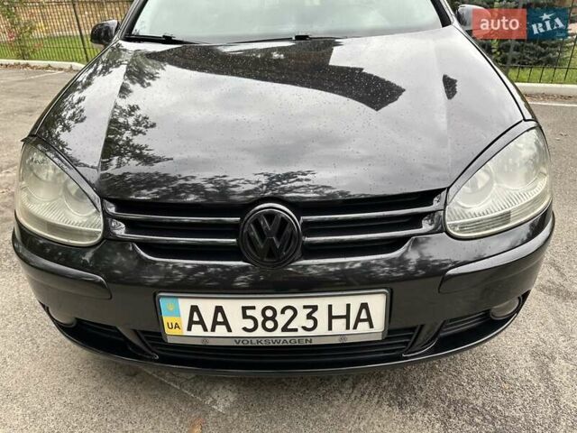 Черный Фольксваген Гольф, объемом двигателя 1.6 л и пробегом 196 тыс. км за 7000 $, фото 12 на Automoto.ua