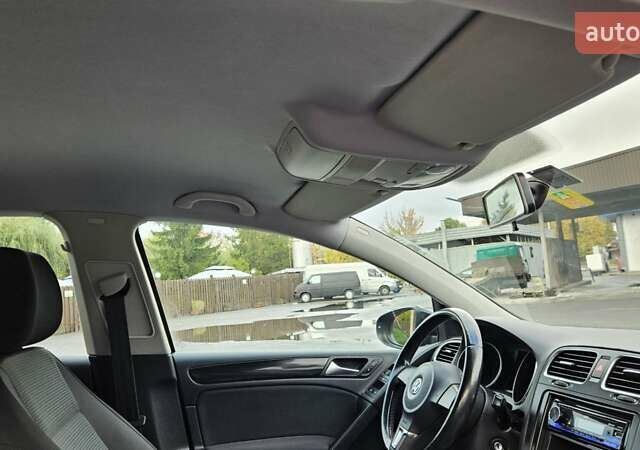 Черный Фольксваген Гольф, объемом двигателя 1.39 л и пробегом 197 тыс. км за 7350 $, фото 42 на Automoto.ua