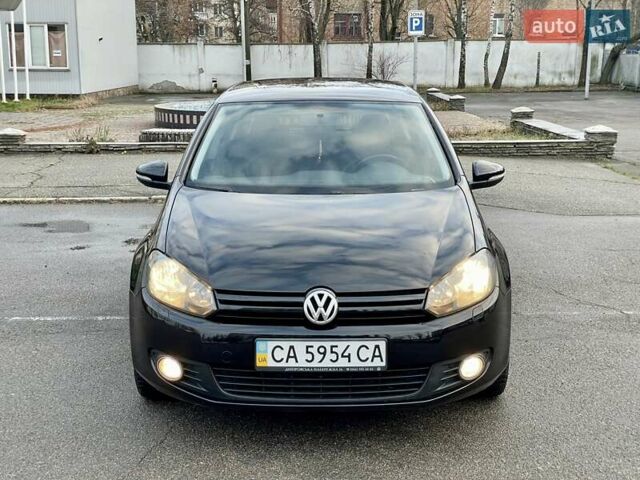 Черный Фольксваген Гольф, объемом двигателя 1.6 л и пробегом 247 тыс. км за 7950 $, фото 2 на Automoto.ua