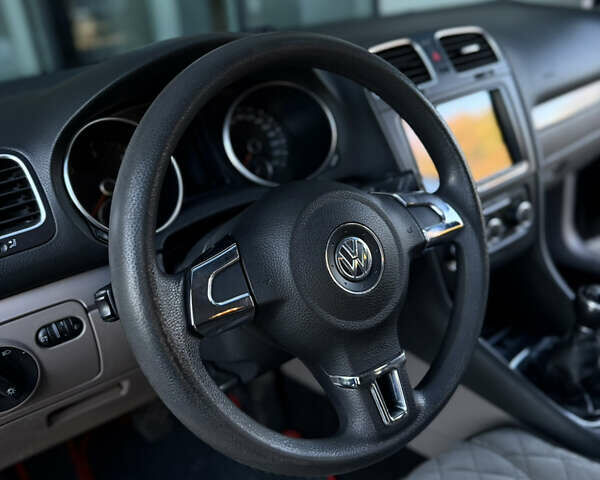 Фольксваген Гольф 2009 у Хмельницькому на Automoto.ua Чорний Фольксваген Гольф, об'ємом двигуна 1.97 л та пробігом 276 тис. км за 7499 $, фото 37 на Automoto.ua
