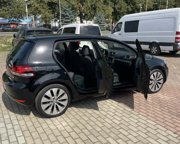 Чорний Фольксваген Гольф, об'ємом двигуна 1.39 л та пробігом 208 тис. км за 7900 $, фото 36 на Automoto.ua