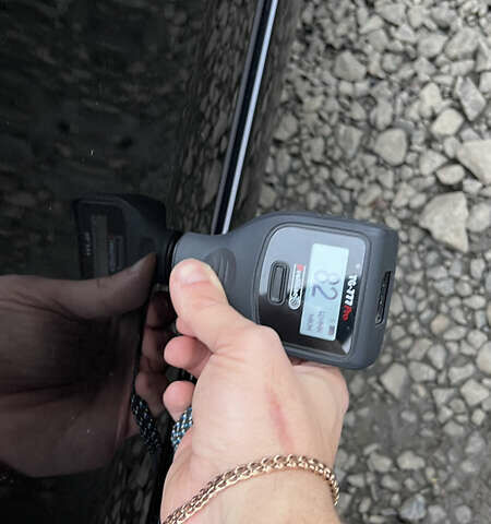 Черный Фольксваген Гольф, объемом двигателя 1.39 л и пробегом 242 тыс. км за 7999 $, фото 78 на Automoto.ua