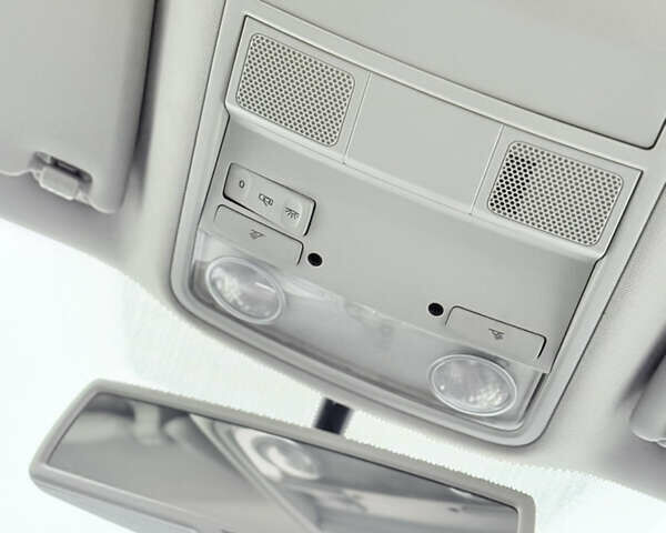 Черный Фольксваген Гольф, объемом двигателя 1.4 л и пробегом 227 тыс. км за 8500 $, фото 36 на Automoto.ua