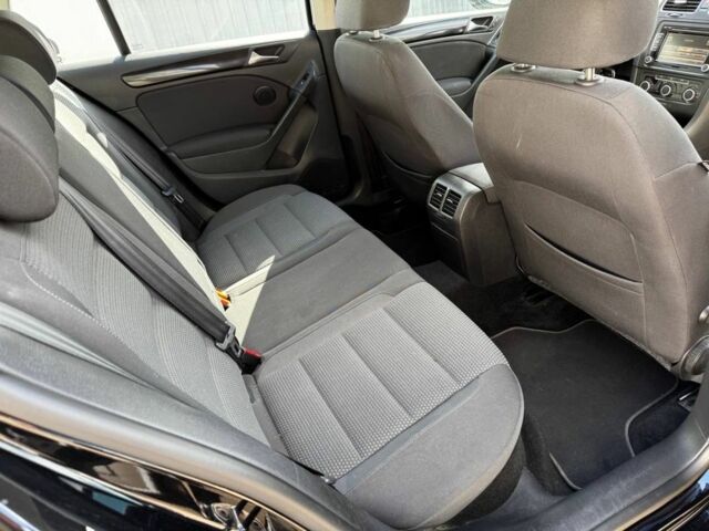 Черный Фольксваген Гольф, объемом двигателя 1.4 л и пробегом 220 тыс. км за 7800 $, фото 15 на Automoto.ua