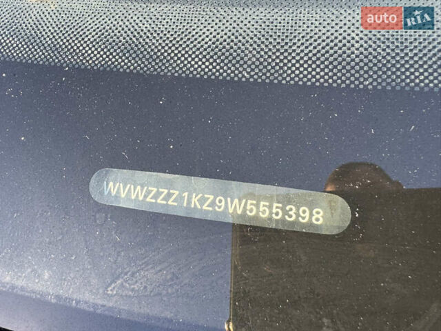 Черный Фольксваген Гольф, объемом двигателя 1.6 л и пробегом 186 тыс. км за 7999 $, фото 43 на Automoto.ua