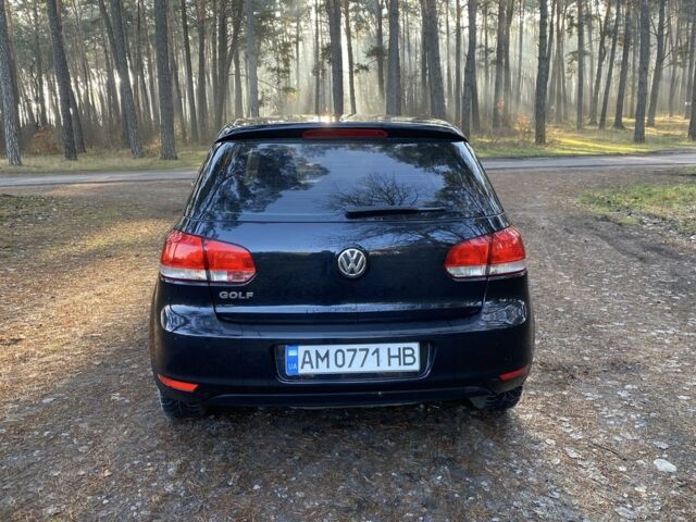 Черный Фольксваген Гольф, объемом двигателя 1.4 л и пробегом 189 тыс. км за 7700 $, фото 2 на Automoto.ua