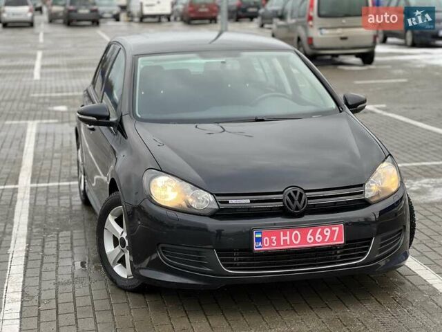 Чорний Фольксваген Гольф, об'ємом двигуна 1.6 л та пробігом 138 тис. км за 7999 $, фото 33 на Automoto.ua