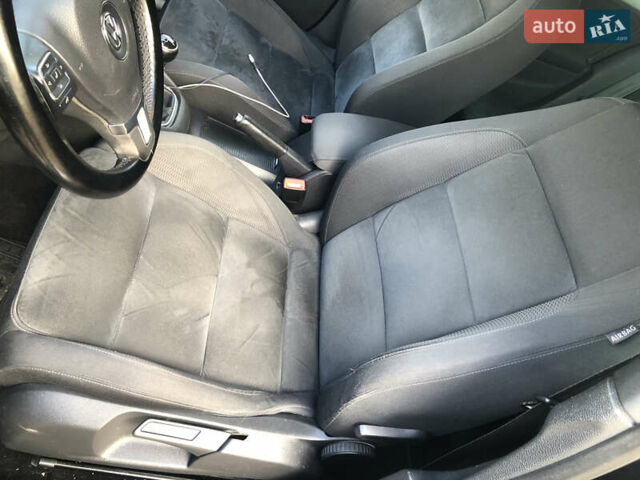 Черный Фольксваген Гольф, объемом двигателя 1.4 л и пробегом 202 тыс. км за 7700 $, фото 27 на Automoto.ua