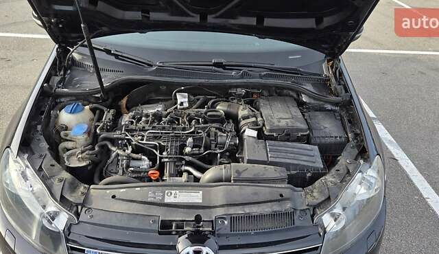 Черный Фольксваген Гольф, объемом двигателя 1.6 л и пробегом 209 тыс. км за 7700 $, фото 14 на Automoto.ua