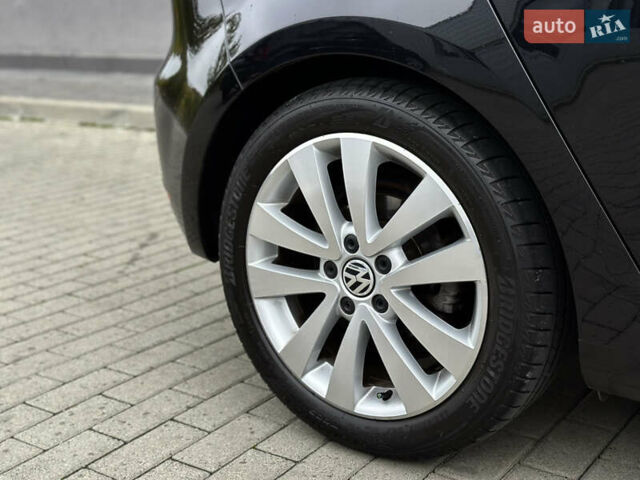 Черный Фольксваген Гольф, объемом двигателя 1.4 л и пробегом 197 тыс. км за 7999 $, фото 13 на Automoto.ua