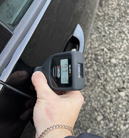 Черный Фольксваген Гольф, объемом двигателя 1.39 л и пробегом 242 тыс. км за 7999 $, фото 62 на Automoto.ua