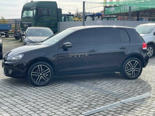 Черный Фольксваген Гольф, объемом двигателя 1.6 л и пробегом 196 тыс. км за 7950 $, фото 17 на Automoto.ua