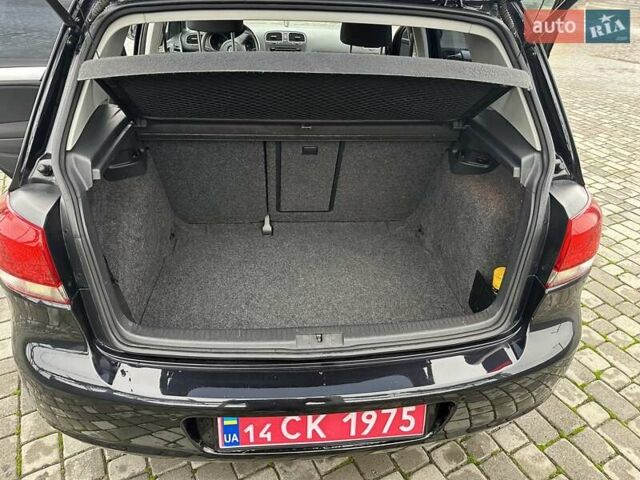 Черный Фольксваген Гольф, объемом двигателя 1.39 л и пробегом 187 тыс. км за 8199 $, фото 16 на Automoto.ua