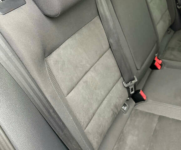 Черный Фольксваген Гольф, объемом двигателя 1.4 л и пробегом 175 тыс. км за 8700 $, фото 17 на Automoto.ua