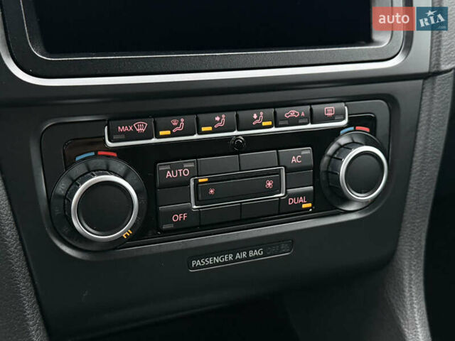 Чорний Фольксваген Гольф, об'ємом двигуна 1.4 л та пробігом 215 тис. км за 6850 $, фото 63 на Automoto.ua