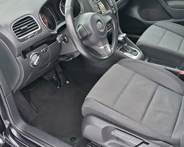 Чорний Фольксваген Гольф, об'ємом двигуна 1.39 л та пробігом 234 тис. км за 7950 $, фото 11 на Automoto.ua