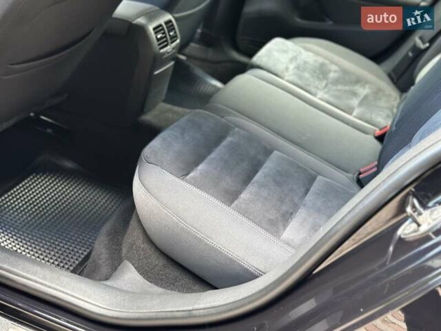 Черный Фольксваген Гольф, объемом двигателя 1.39 л и пробегом 199 тыс. км за 8750 $, фото 67 на Automoto.ua