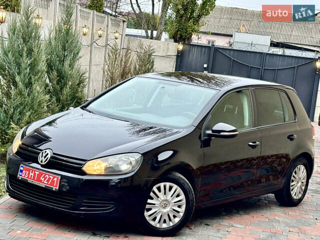 Черный Фольксваген Гольф, объемом двигателя 1.6 л и пробегом 138 тыс. км за 7950 $, фото 9 на Automoto.ua
