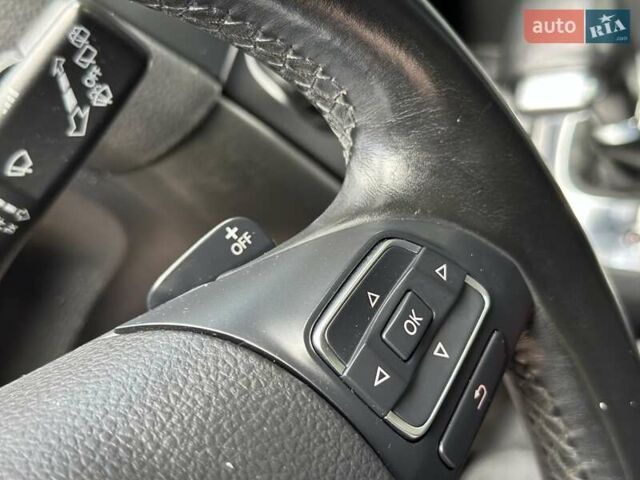 Чорний Фольксваген Гольф, об'ємом двигуна 1.39 л та пробігом 199 тис. км за 8750 $, фото 38 на Automoto.ua