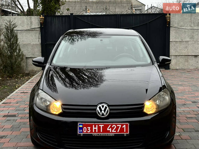 Черный Фольксваген Гольф, объемом двигателя 1.6 л и пробегом 138 тыс. км за 7950 $, фото 33 на Automoto.ua