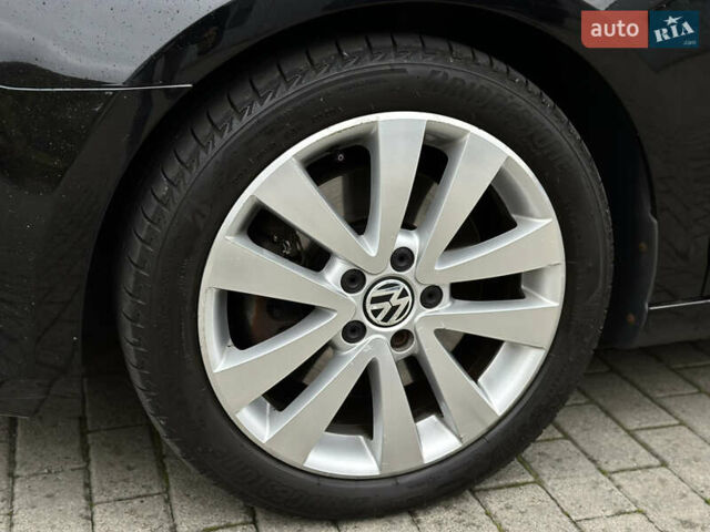 Черный Фольксваген Гольф, объемом двигателя 1.4 л и пробегом 197 тыс. км за 7999 $, фото 31 на Automoto.ua