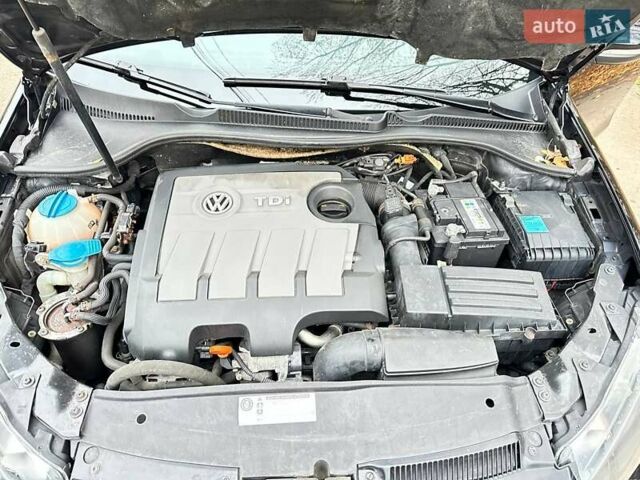 Черный Фольксваген Гольф, объемом двигателя 1.6 л и пробегом 173 тыс. км за 8350 $, фото 15 на Automoto.ua