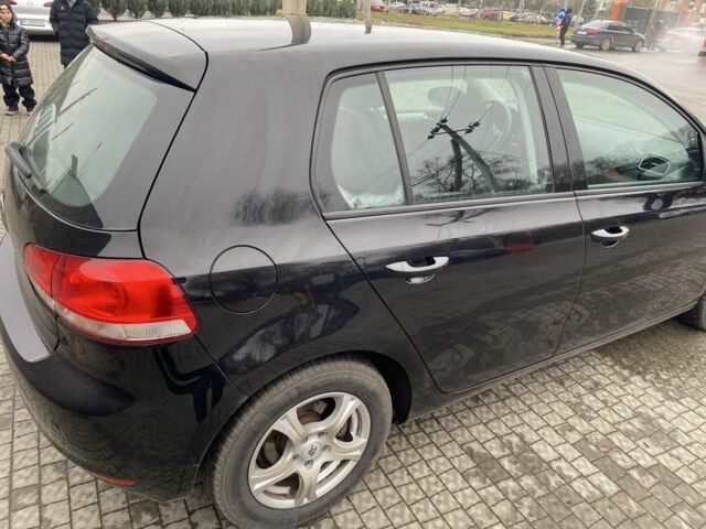 Черный Фольксваген Гольф, объемом двигателя 1.4 л и пробегом 237 тыс. км за 7300 $, фото 6 на Automoto.ua