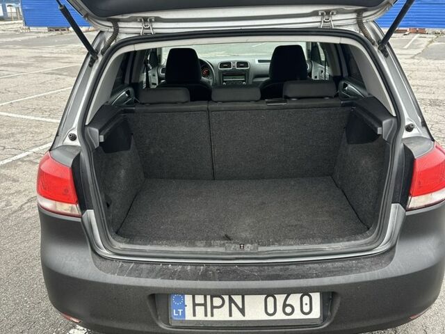 Чорний Фольксваген Гольф, об'ємом двигуна 2 л та пробігом 216 тис. км за 3500 $, фото 4 на Automoto.ua