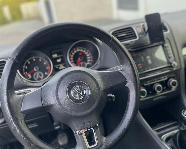 Черный Фольксваген Гольф, объемом двигателя 1.39 л и пробегом 186 тыс. км за 7900 $, фото 33 на Automoto.ua