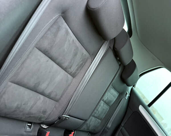 Черный Фольксваген Гольф, объемом двигателя 1.4 л и пробегом 227 тыс. км за 8500 $, фото 73 на Automoto.ua