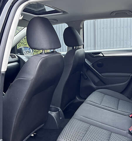 Черный Фольксваген Гольф, объемом двигателя 1.39 л и пробегом 242 тыс. км за 7999 $, фото 31 на Automoto.ua