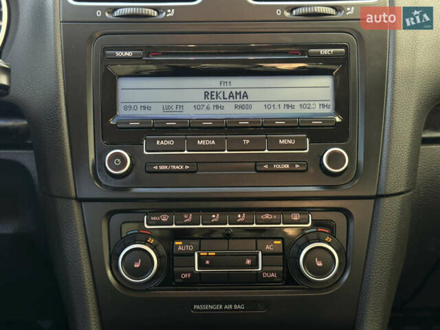 Черный Фольксваген Гольф, объемом двигателя 1.97 л и пробегом 231 тыс. км за 7999 $, фото 23 на Automoto.ua