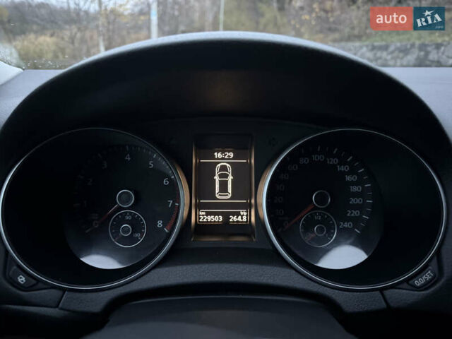 Черный Фольксваген Гольф, объемом двигателя 1.4 л и пробегом 229 тыс. км за 8300 $, фото 17 на Automoto.ua